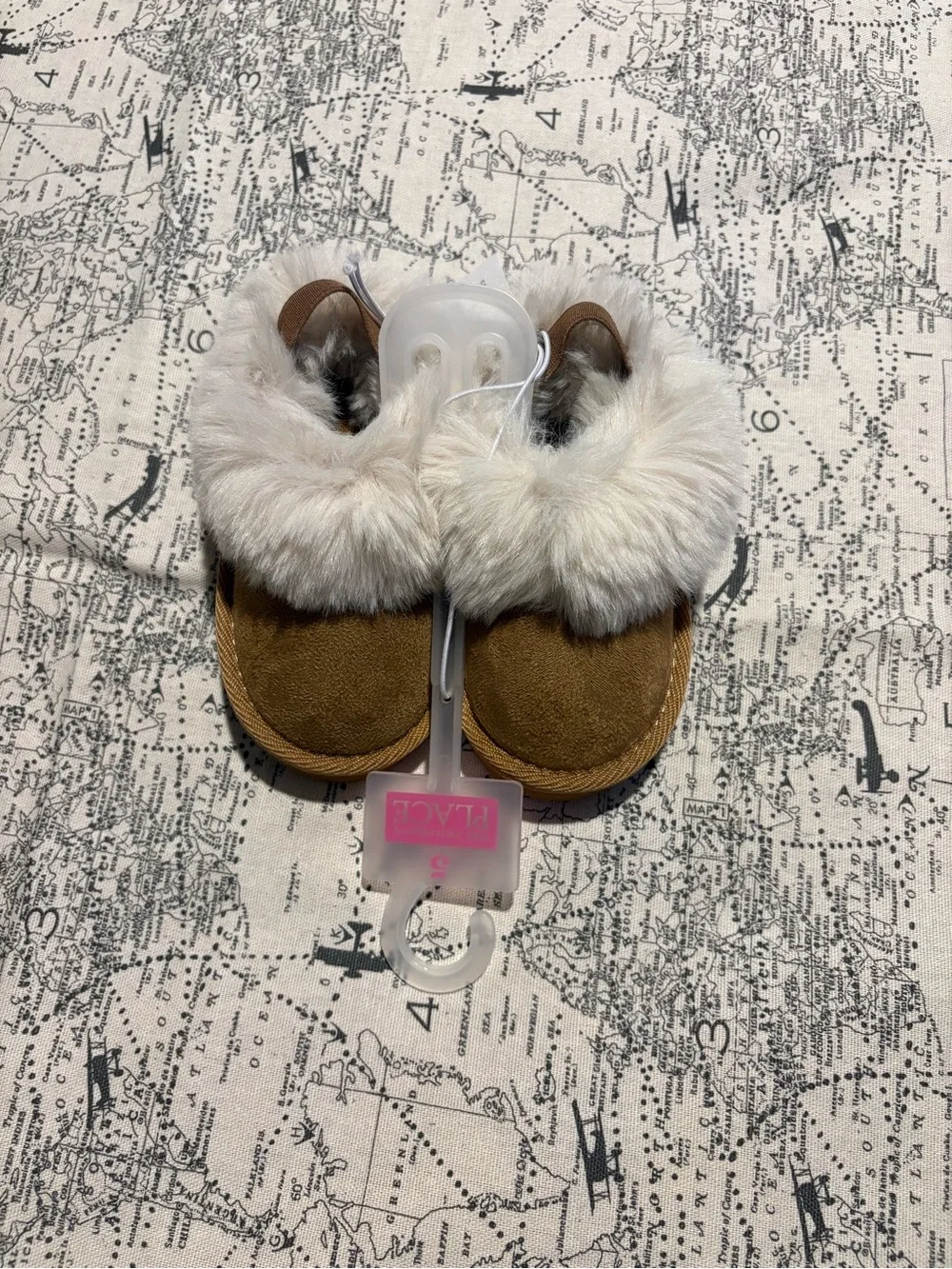 The Children's Place Faux Fur Mittens in Cream and Brown